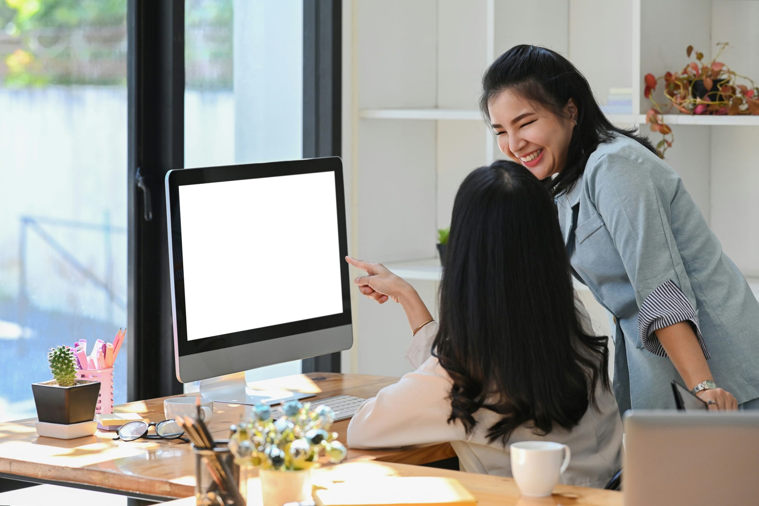 依頼に関するプロジェクトタスクを整理してみよう。使用場面に応じて提案内容を変えたり、特定の業務を依頼したい名のある対象がいる場合は、良い取引ができるように作業していく必要がある。