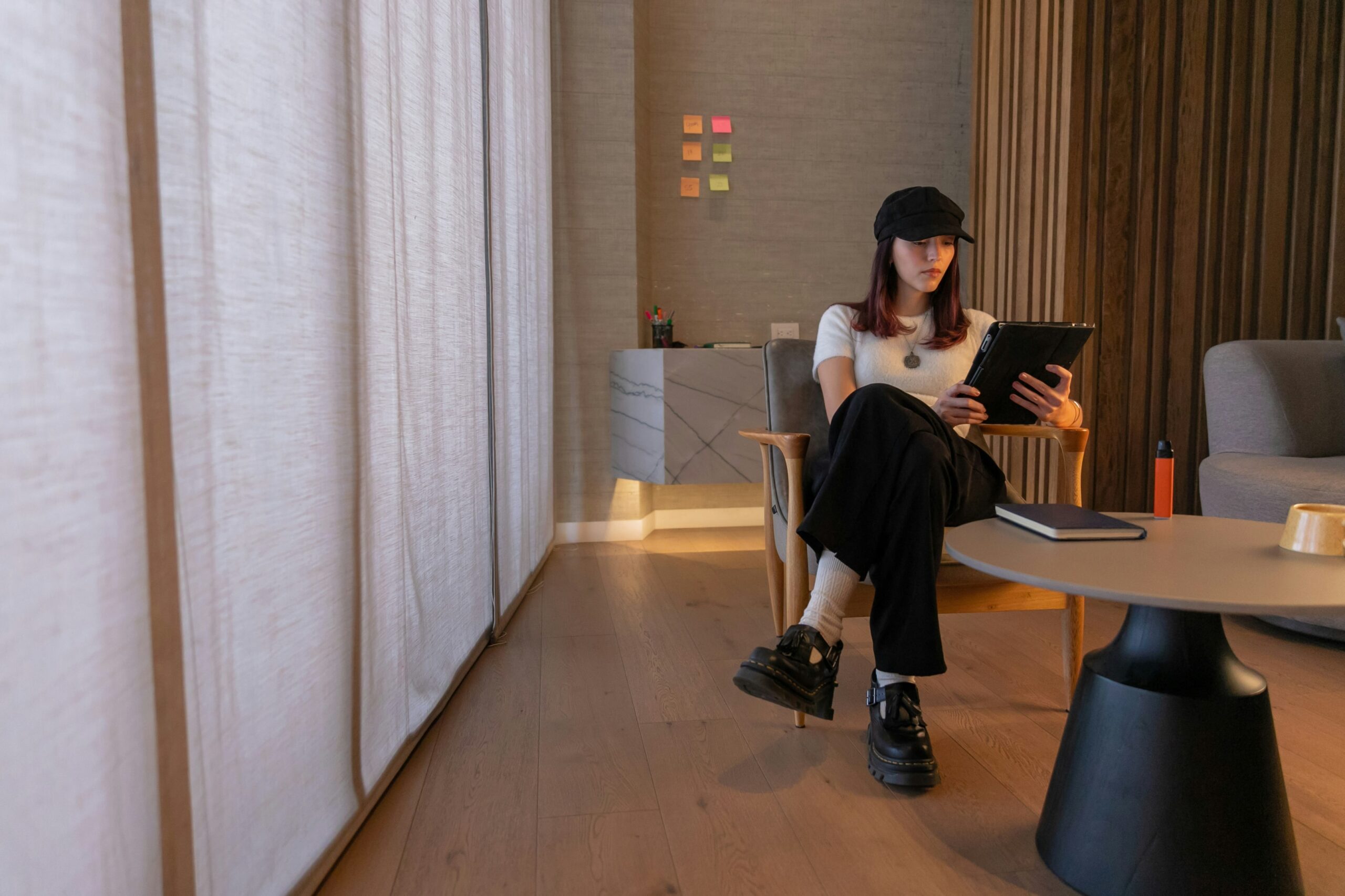 「タイプ 骨格 診断」と検索したことはありますか？洋服の着こなしに影響するという骨格診断は注目されているキーワードです。