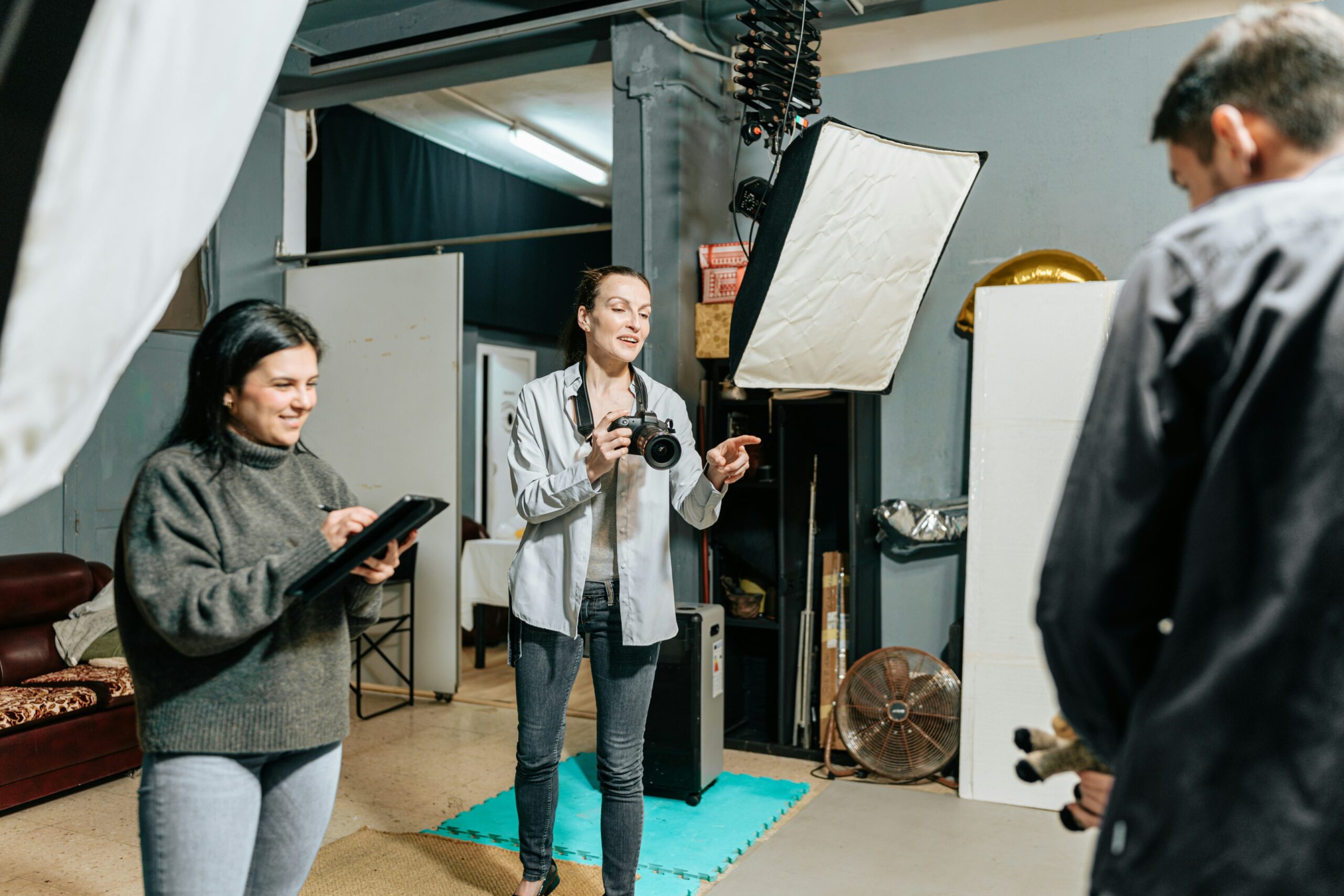 外注で成果を出している人の共通点を説明させていただきます。